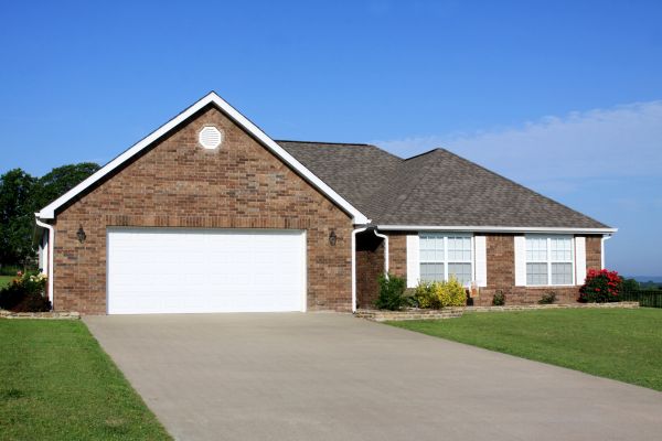 Cost of Driveway Overlay Service in Yorba Linda